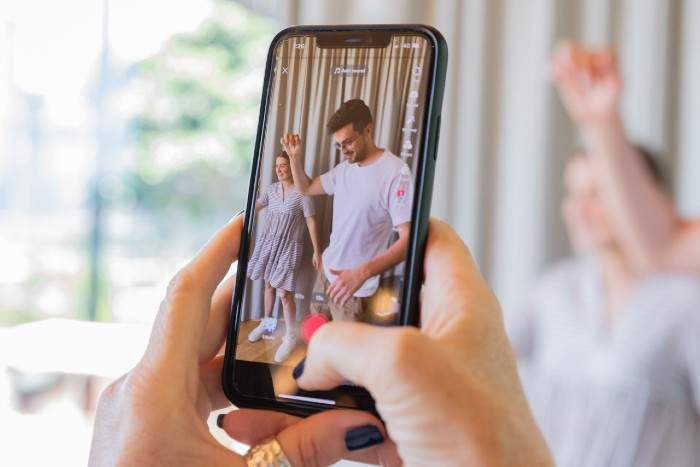 Quais são as vantagens de anunciar no TikTok